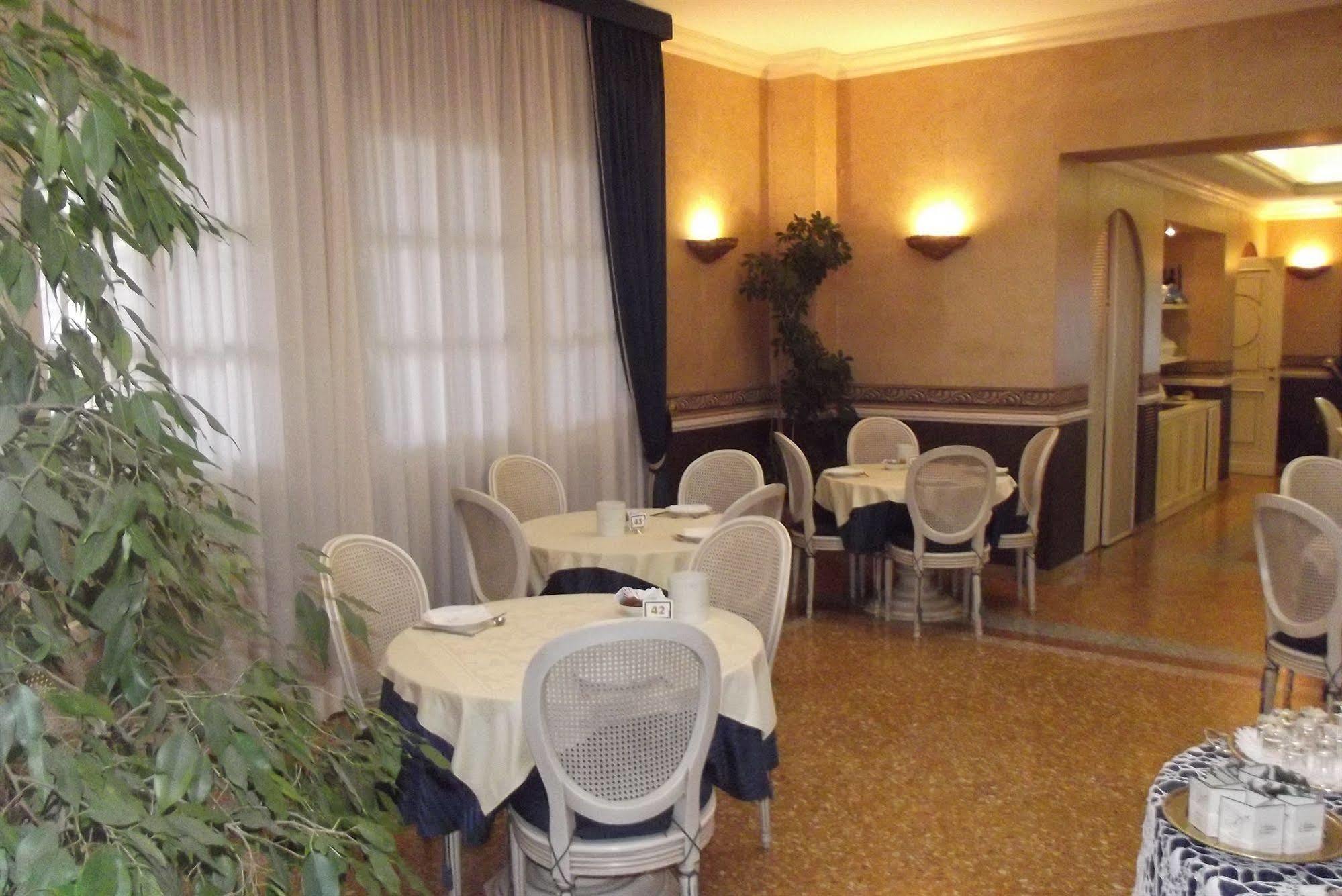 Albergo Sapori Tole Exterior foto